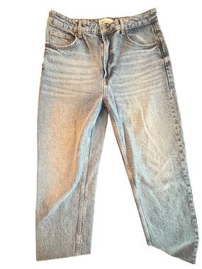 Zara Light Wash Wide Leg Jeans Raw Hem Size 8